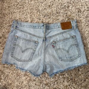 Distressed Levi’s shorts